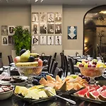 Carat Boutique Hotel