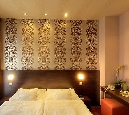 Hotell Carat Boutique