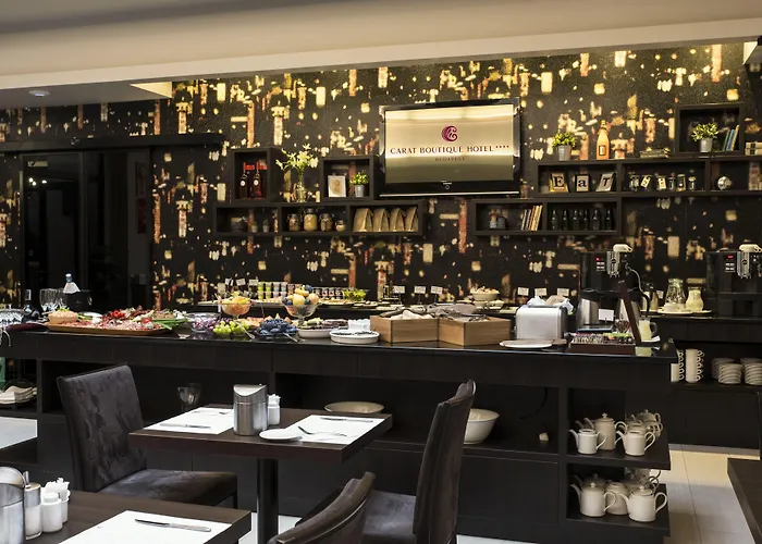 מלון Carat Boutique 4*